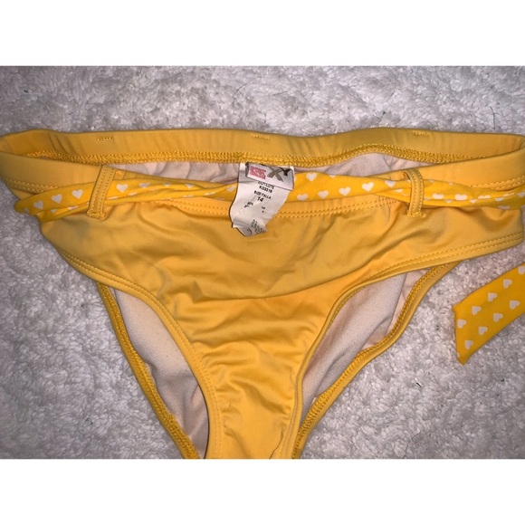 Roxy Yellow Heart Bikini Set - Picture 3 of 4